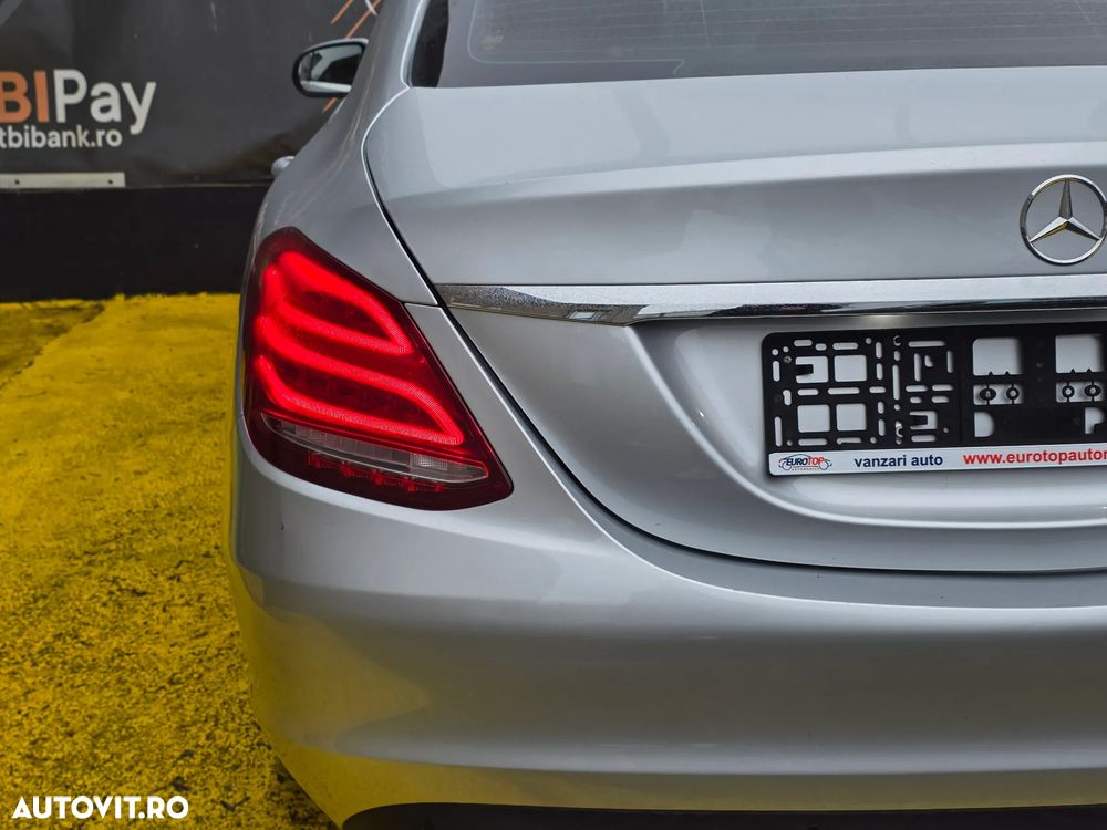 Mercedes-Benz C 180 9G-TRONIC Avantgarde - 8