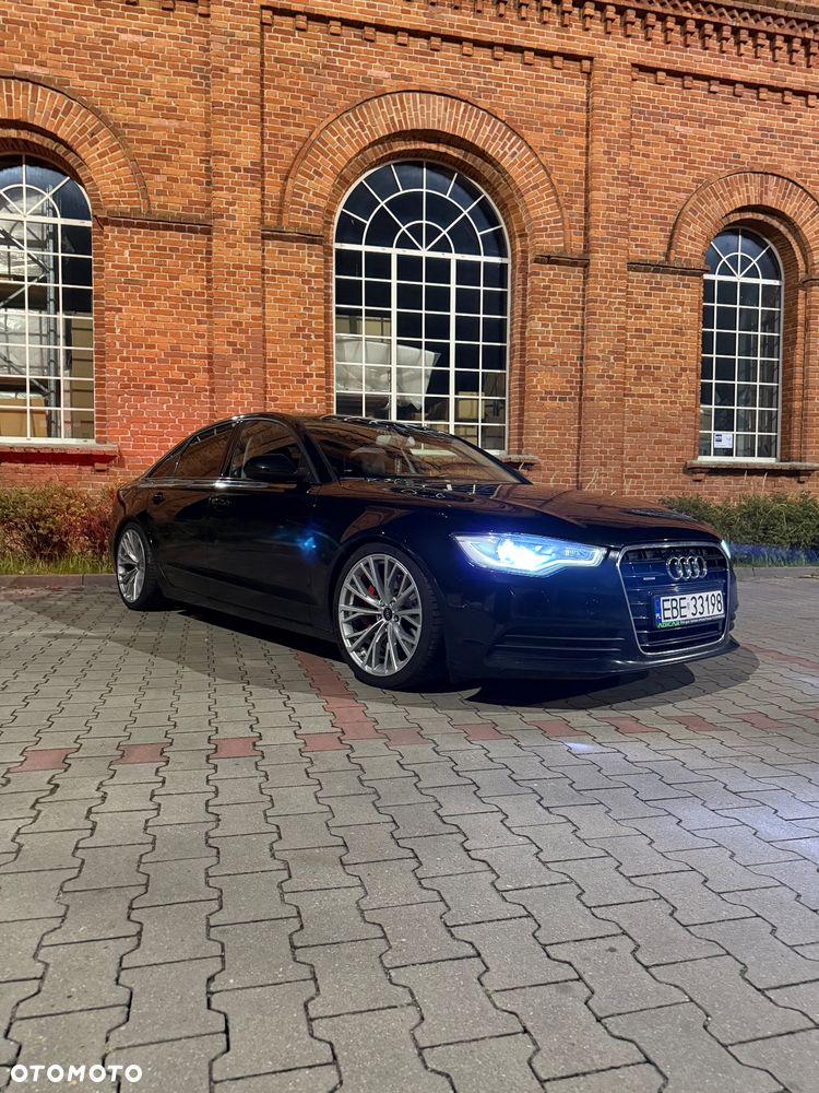 Audi A6 - 1