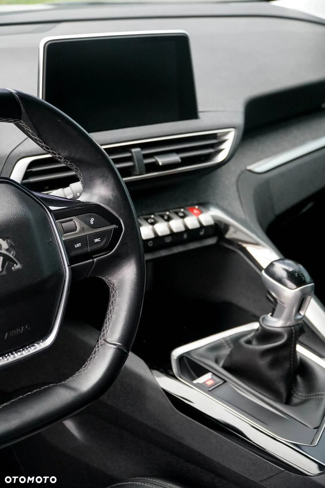 Peugeot 3008 BlueHDi 120 Stop & Start Style - 30