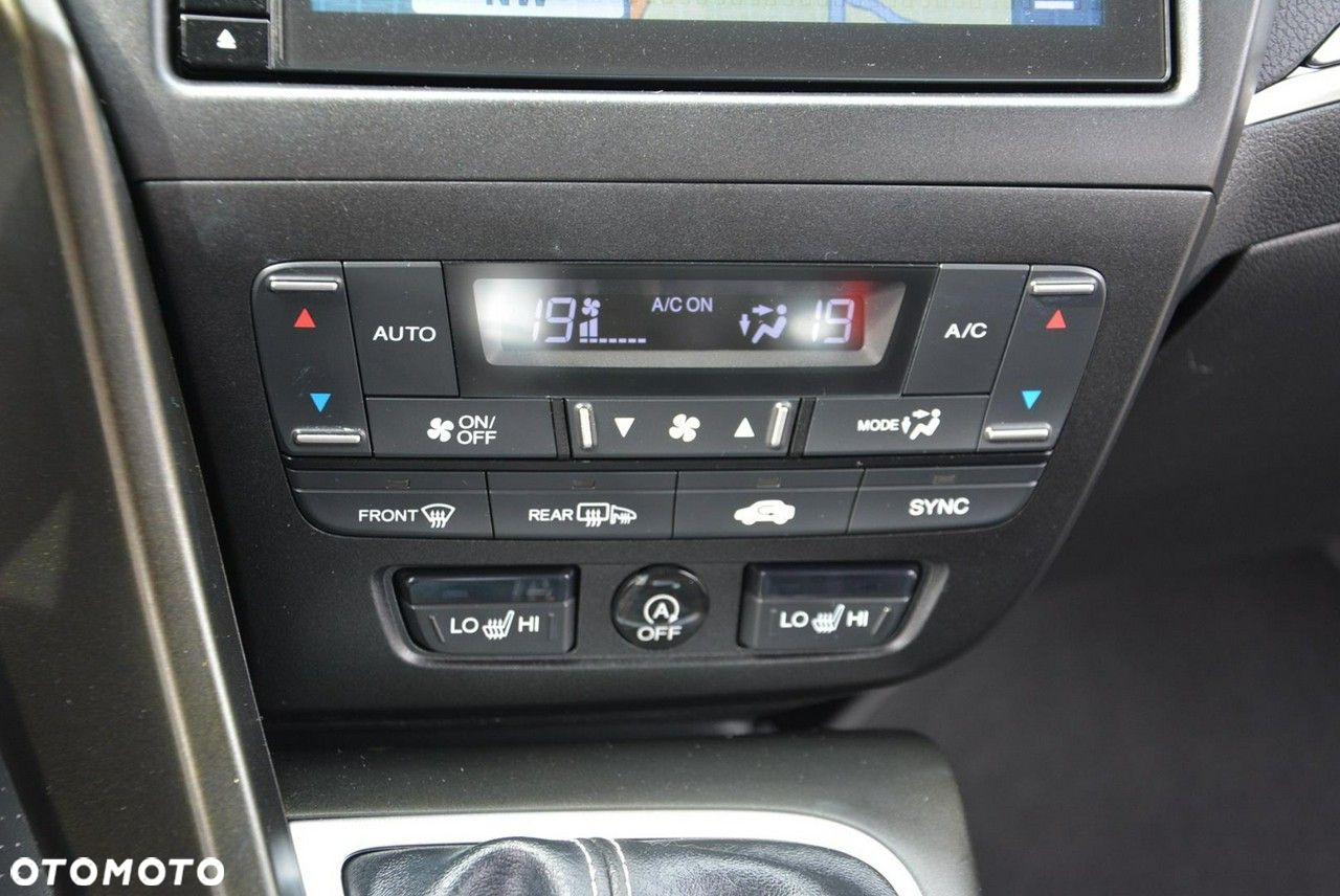 Honda Civic 1.8 Elegance (ADAS / Connect+) - 26