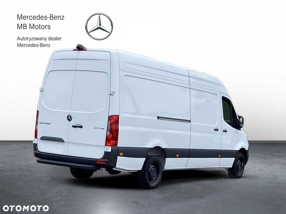 Mercedes-Benz Sprinter - 6