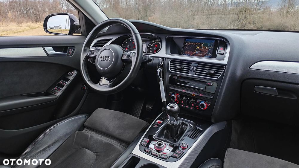 Audi A4 Avant 2.0 TDI ultra DPF Ambiente - 28