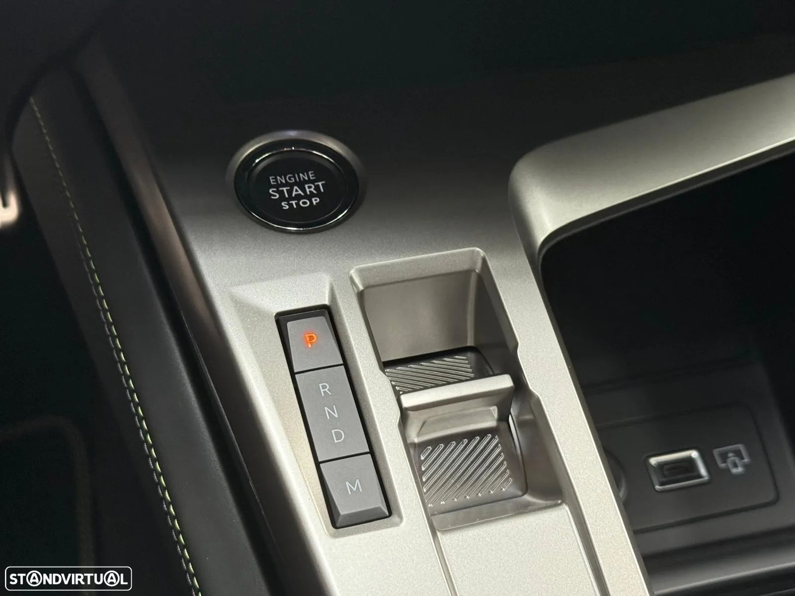 Peugeot E-408 58 kWh GT - 15
