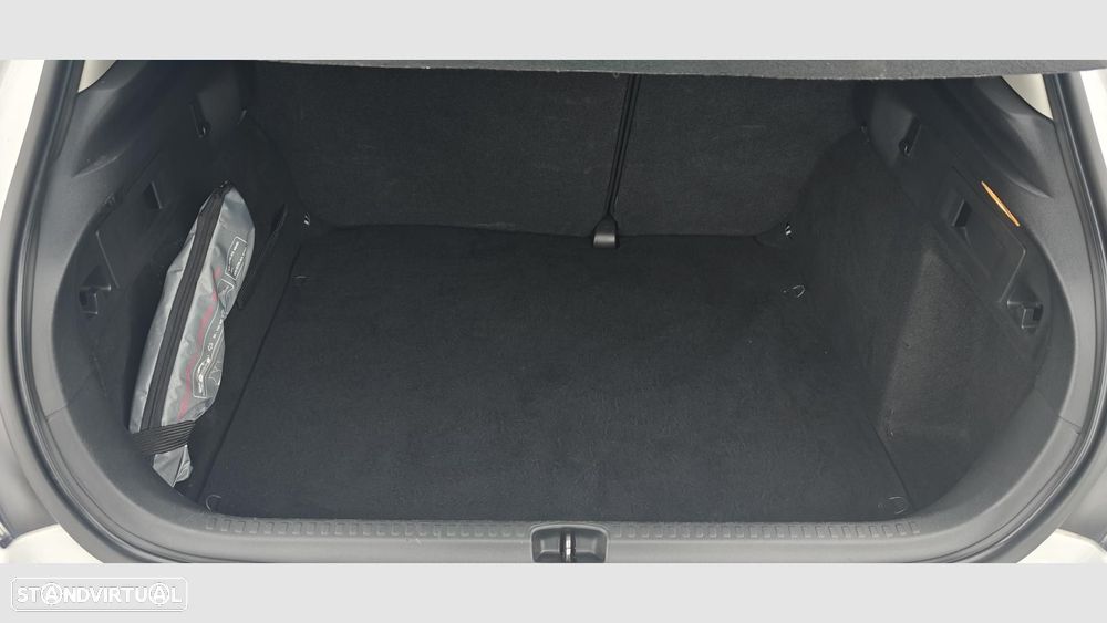 Citroën C4 1.2 PureTech Feel - 21