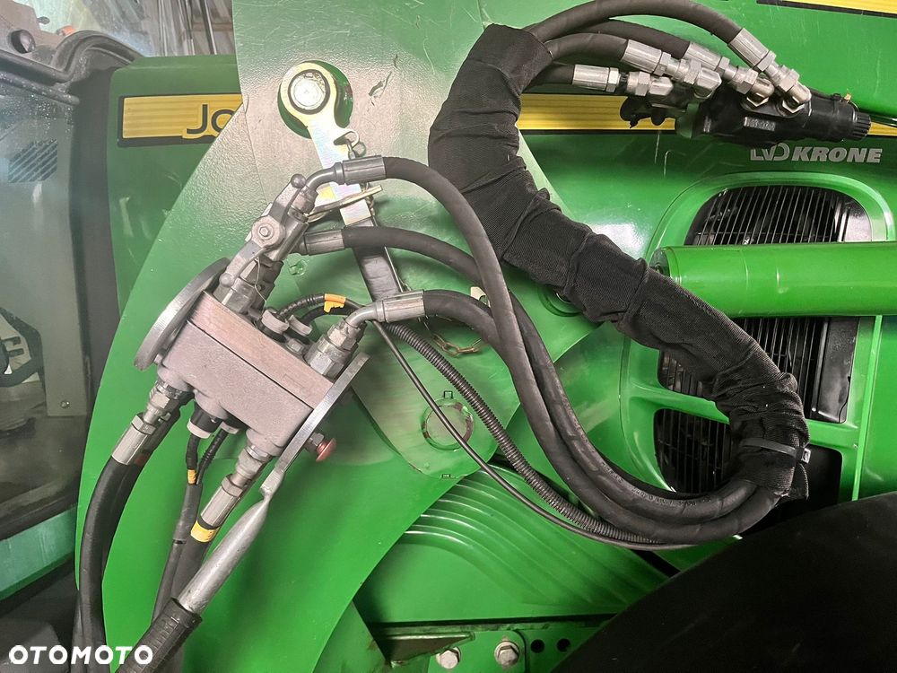 John Deere 6830 - 7