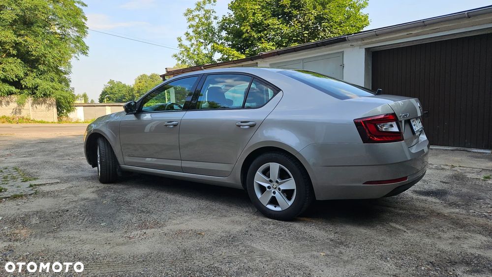 Skoda Octavia 1.0 TSI Ambition - 4