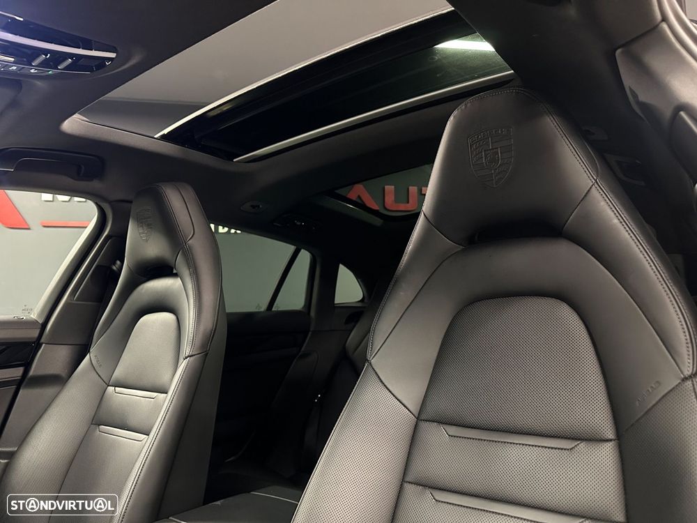 Porsche Panamera Sport Turismo - 4