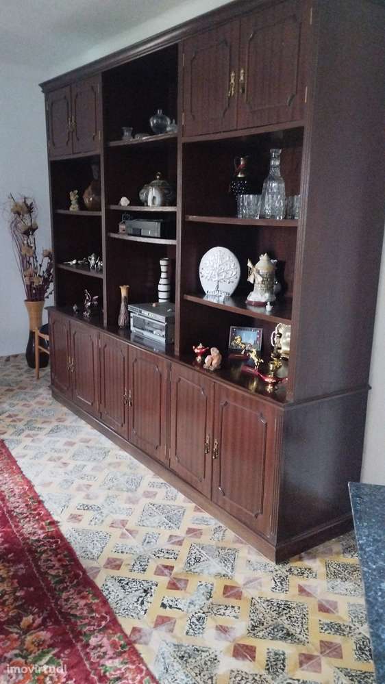 Quinta e Casa , Olival e Recursos Hídricos,junto à fronteira  Espanha - Grande imagem: 5/30