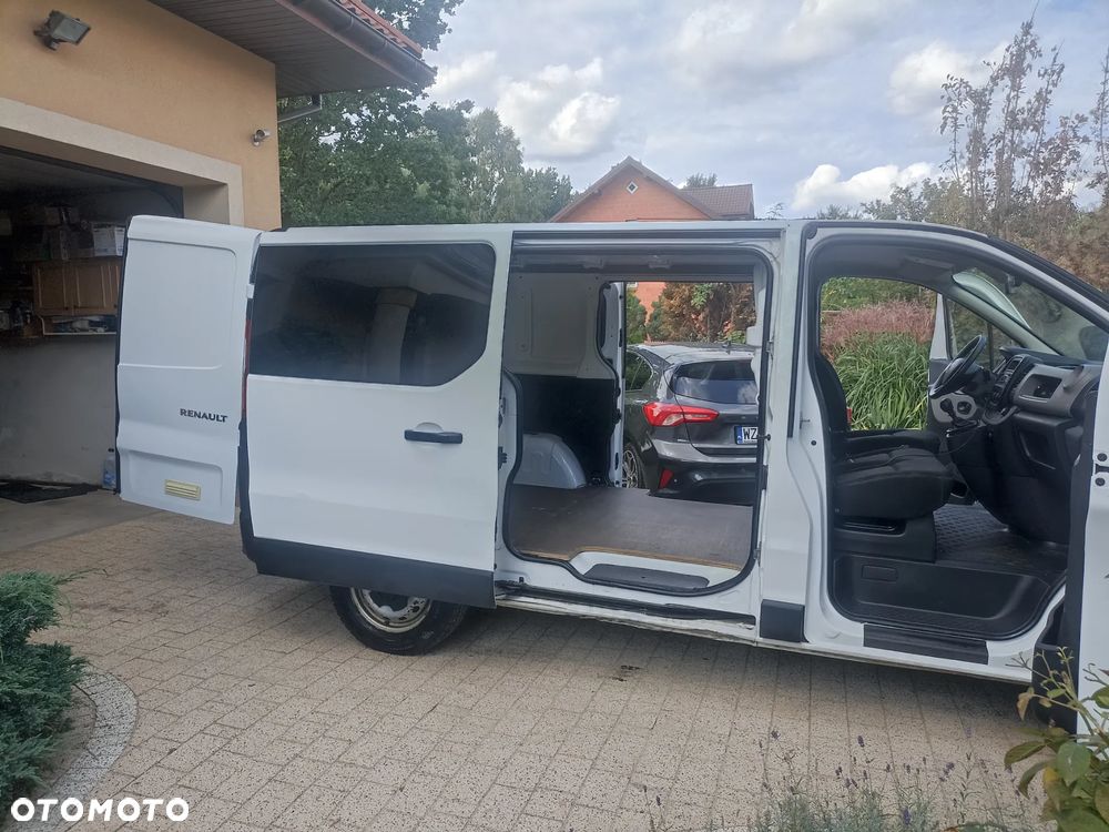 Renault Traffic 3 - 13