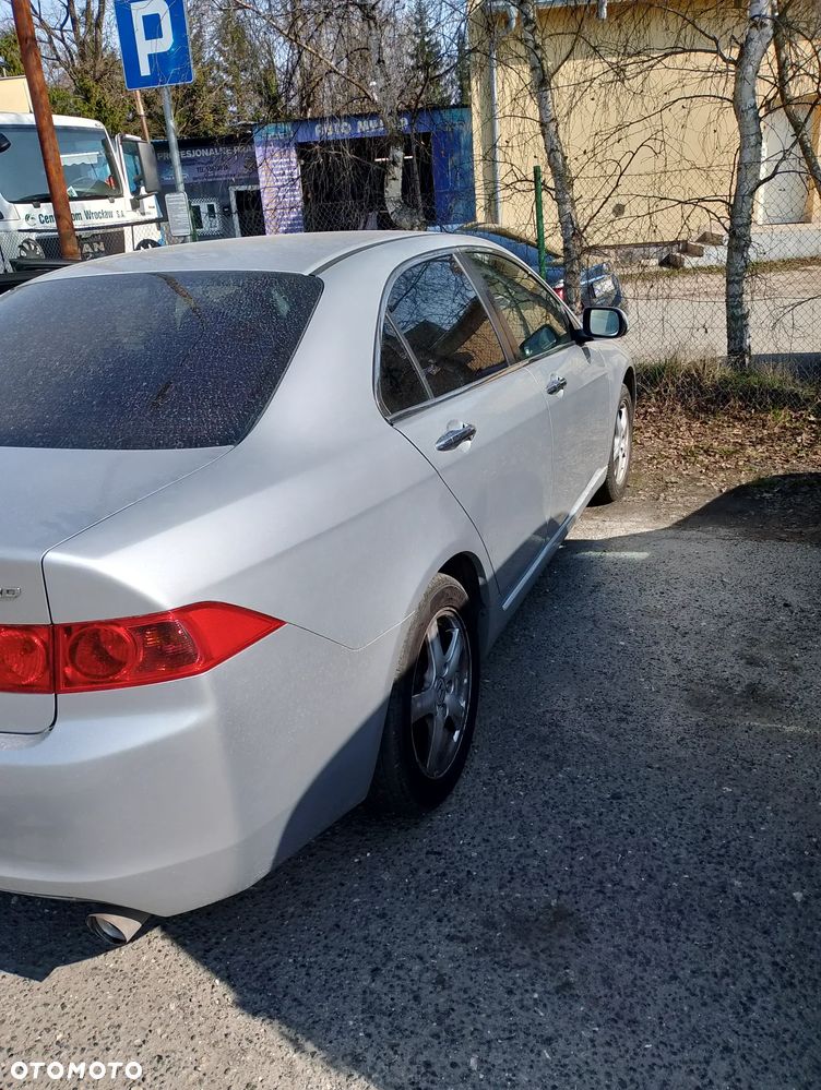 Honda Accord 2.0 i Comfort - 2