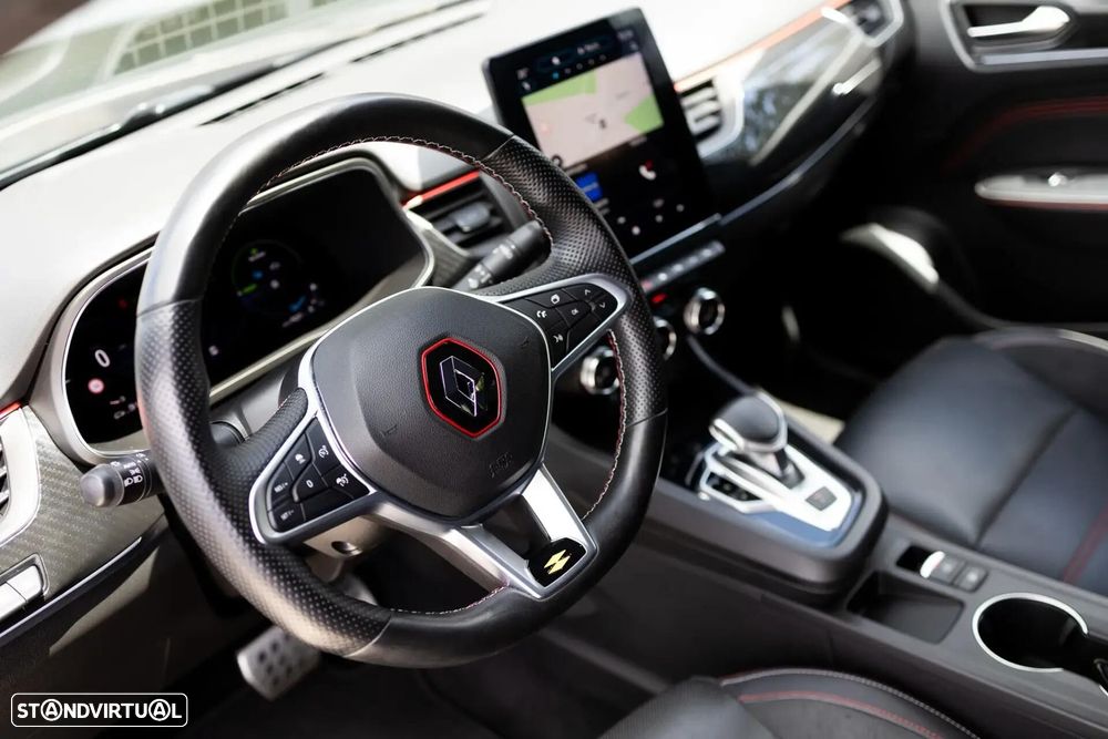 Renault Arkana 1.6 E-Tech R.S.Line - 28