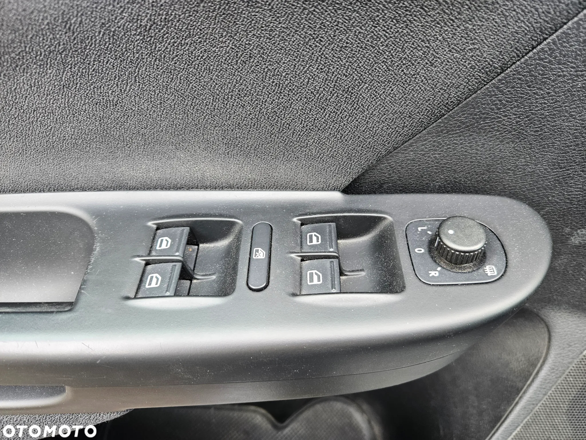 Volkswagen Passat Variant 2.0 TDI DPF DSG Comfortline - 24