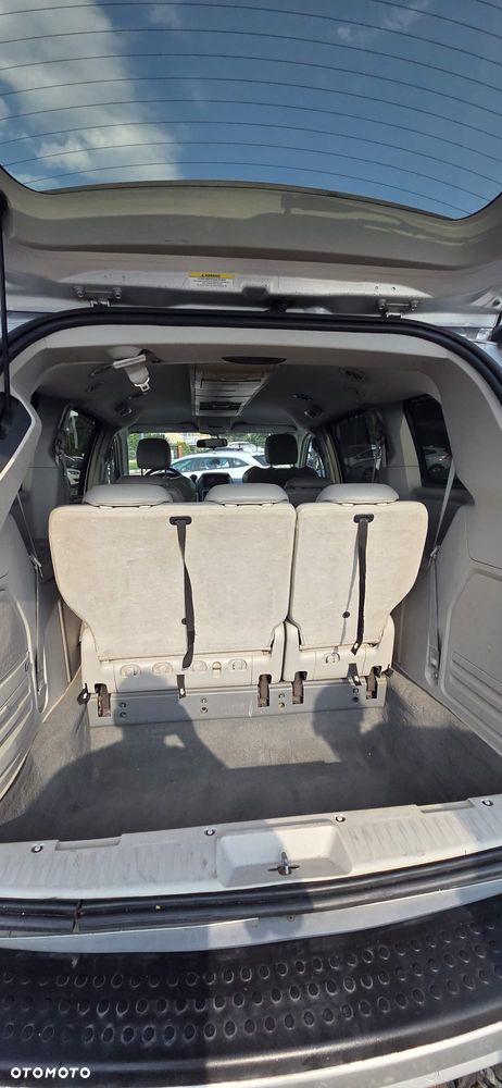 Chrysler Town & Country 4.0 Limited - 12