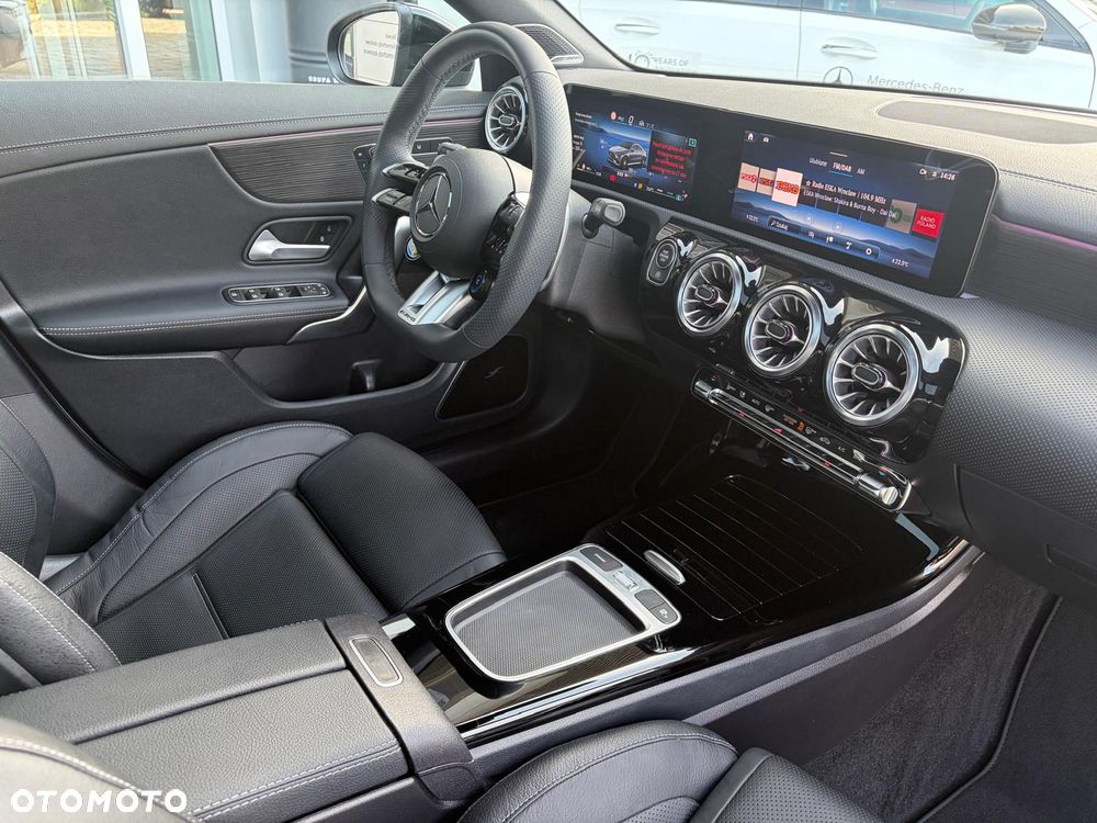 Mercedes-Benz CLA AMG 35 mHEV 4-Matic 8G-DCT - 24