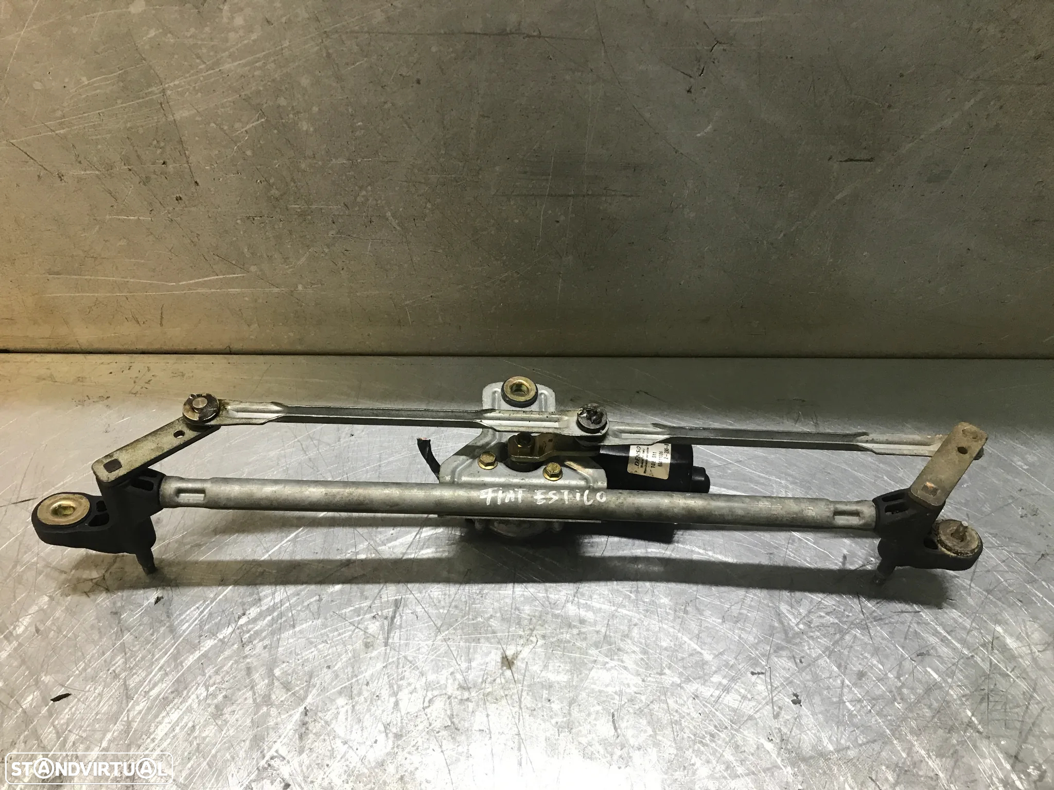MOTOR / SISTEMA LIMPA VIDROS FIAT STILO 60511006 - 2