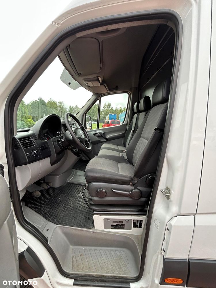Volkswagen CRAFTER* L2H2* 2.0 130* KLIMA* NOWY ROZRZĄD* TEMPOMAT* - 11