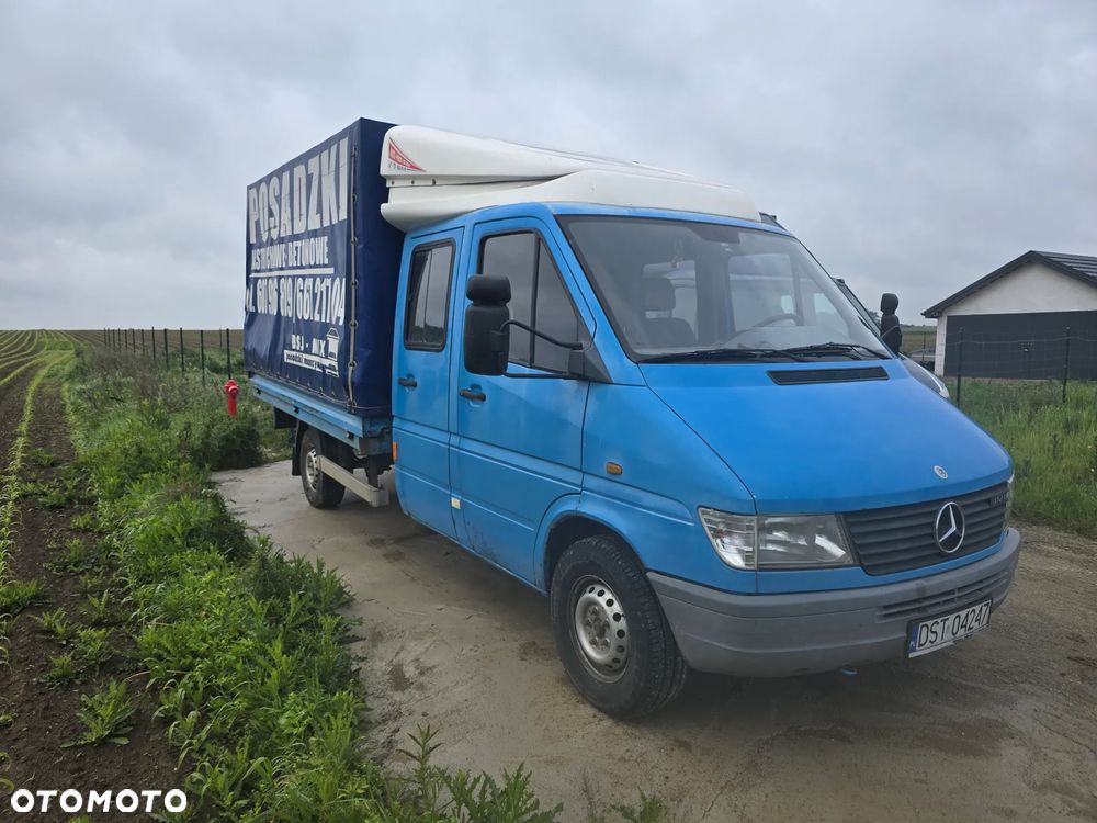 Mercedes-Benz Sprinter - 4