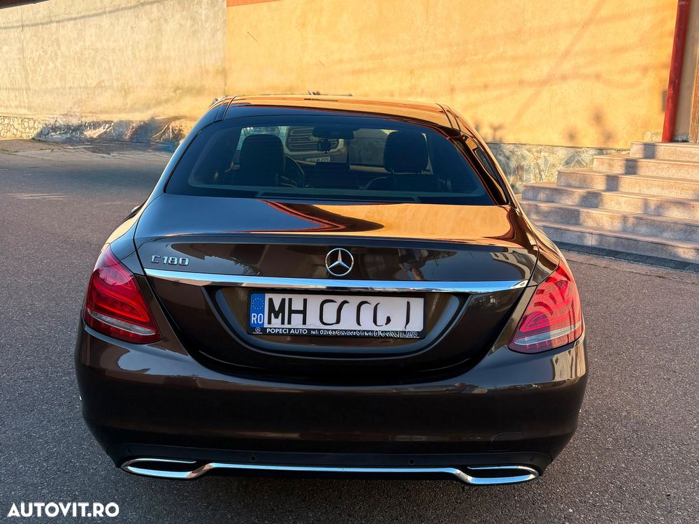 Mercedes-Benz C - 4