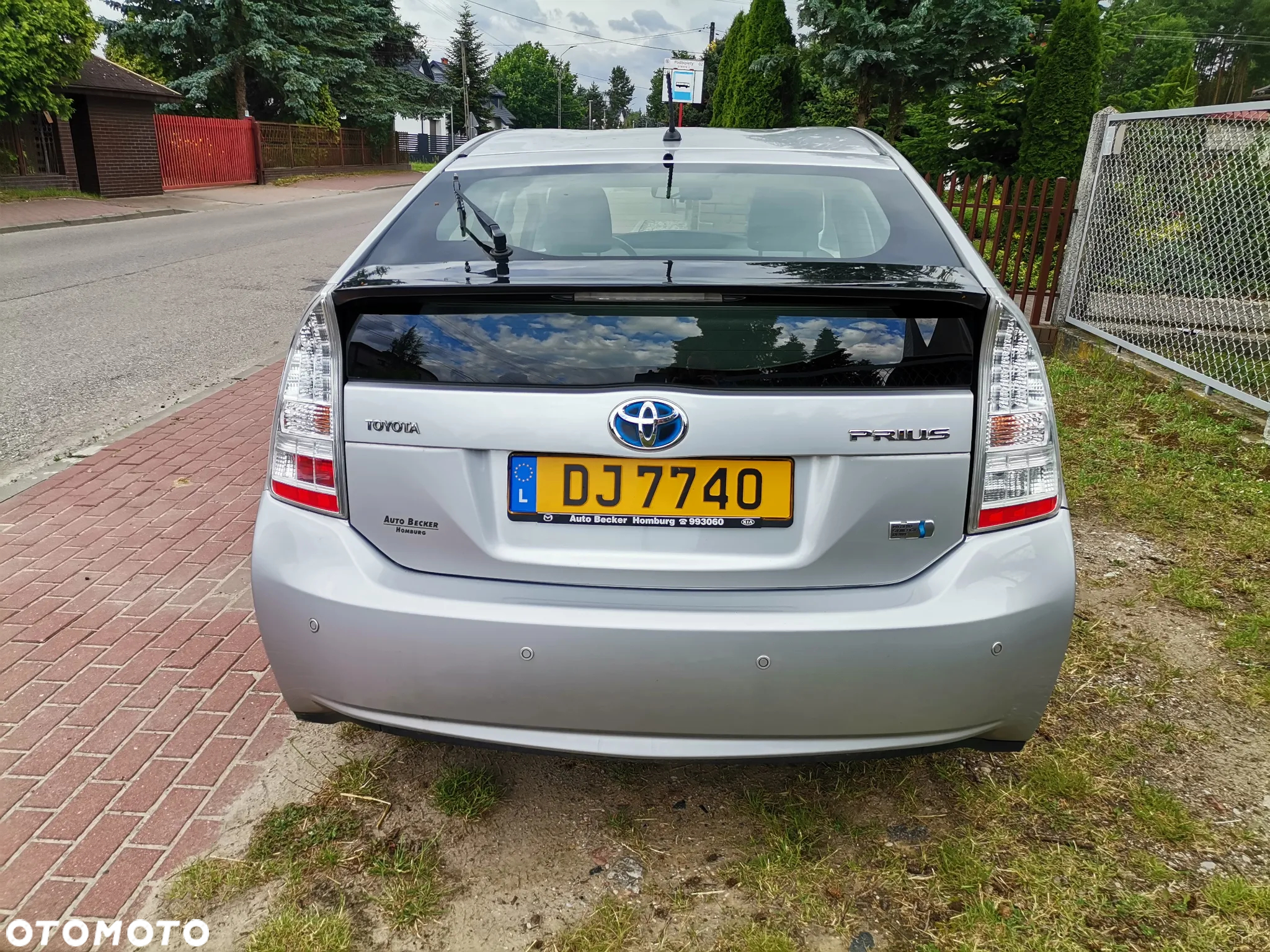 Toyota Prius 1.8 HSD Premium - 4