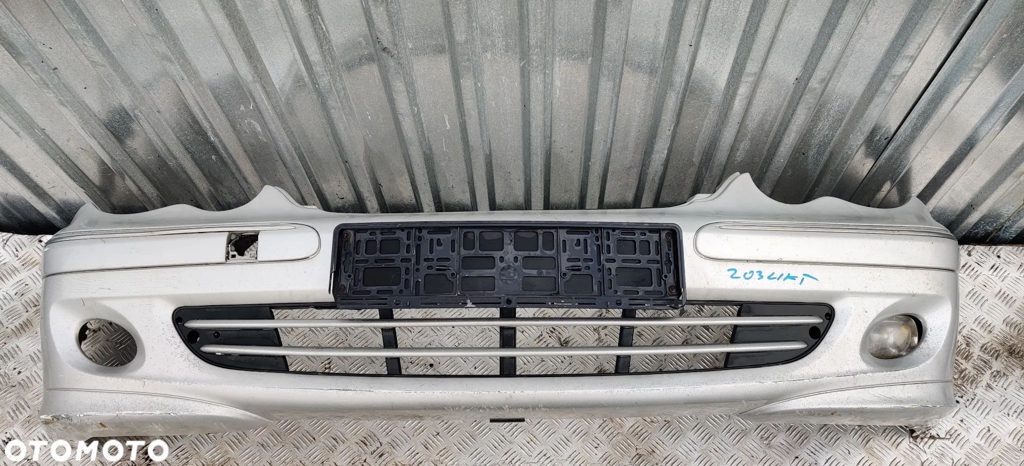ZDERZAK PRZOD MERCEDES W203 C KLASA LIFT - 1
