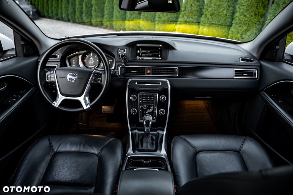 Volvo V70 D4 Geartronic Summum - 28