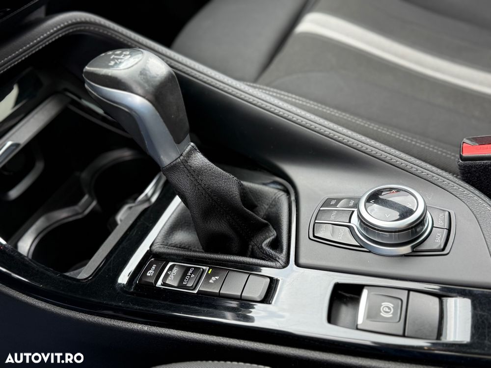 BMW X1 sDrive18d Aut. - 8