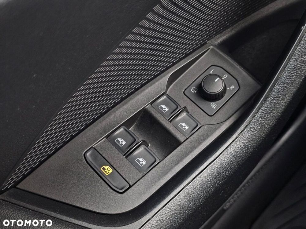 Skoda Octavia 1.5 TSI ACT Style - 26
