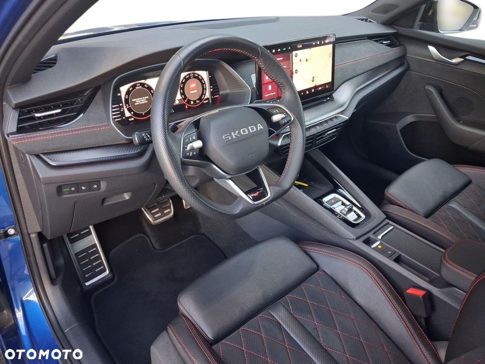 Skoda Octavia 2.0 TSI RS DSG - 11