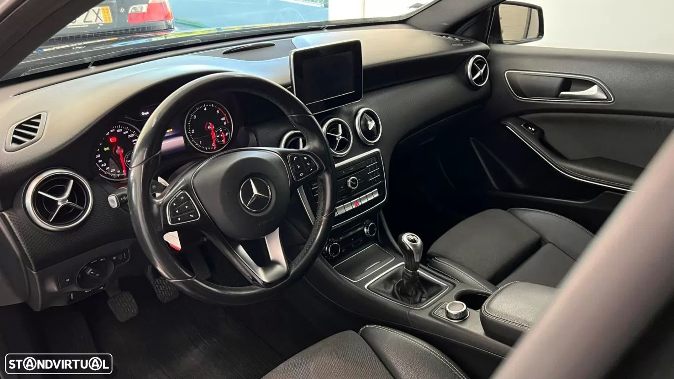 Mercedes-Benz A 180 d - 10