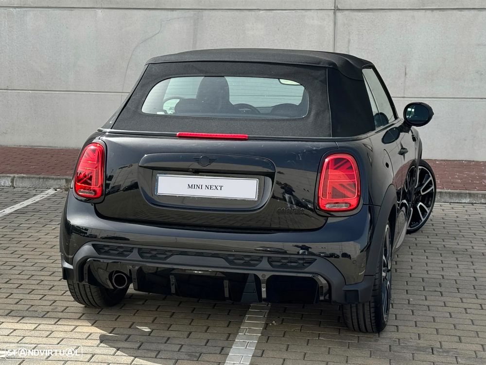 MINI Cabrio Cooper Premium JCW Auto - 8