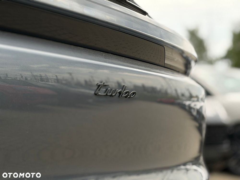 Porsche Cayenne - 18