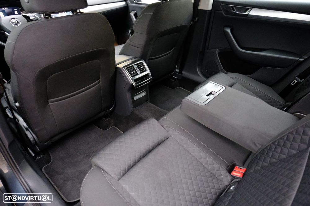 Skoda Superb Break - 9
