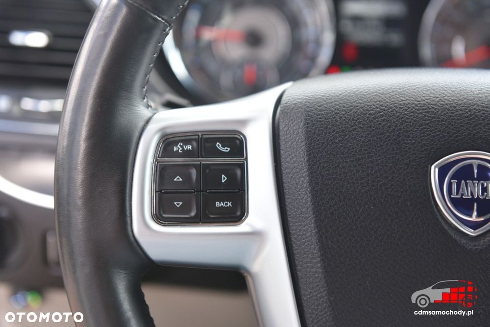 Lancia Voyager - 38