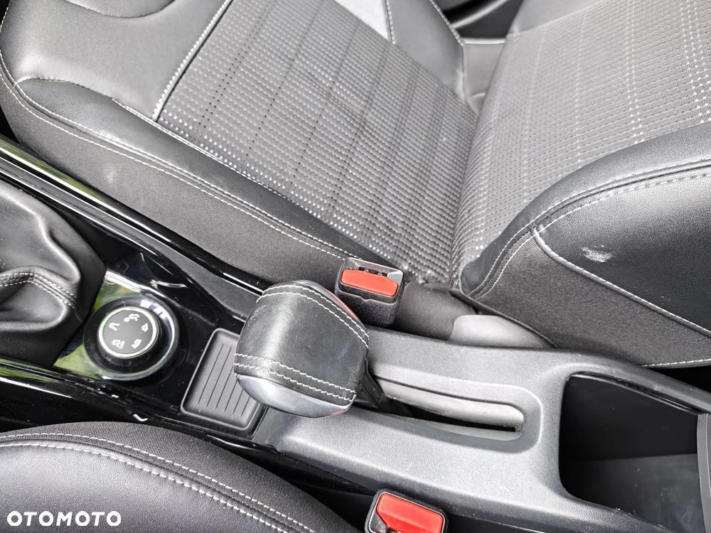 Peugeot 2008 PureTech 110 Stop&Start Business-Line - 16