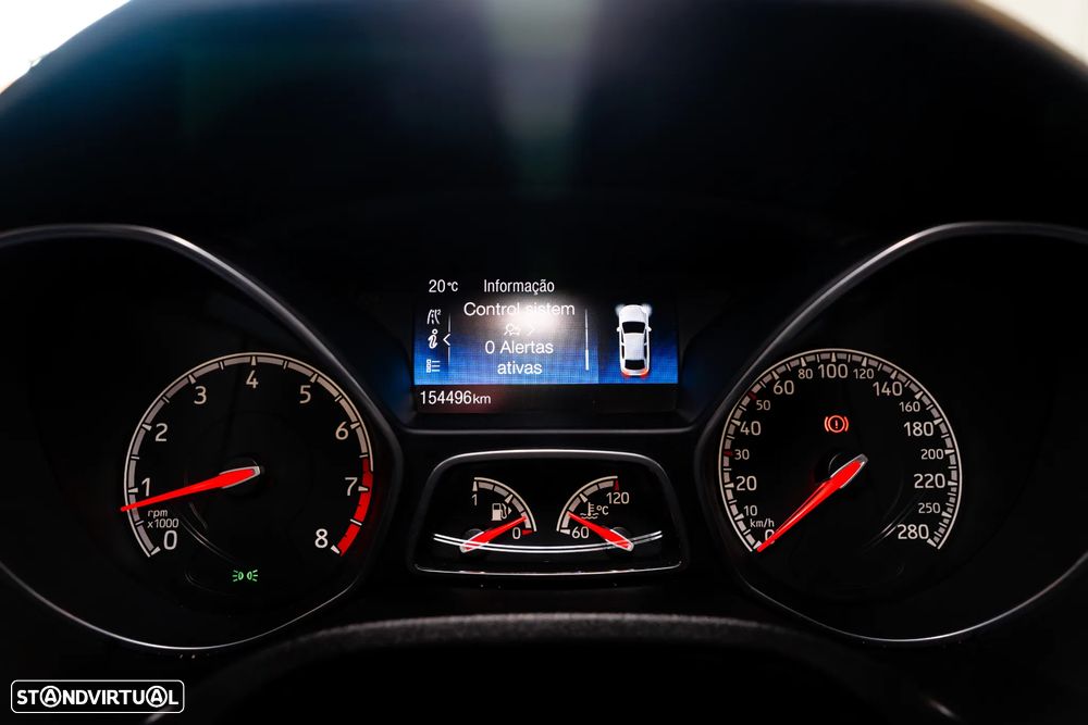 Ford Focus 2.0 EcoBoost ST c/ Pack Pele Desportiva - 26