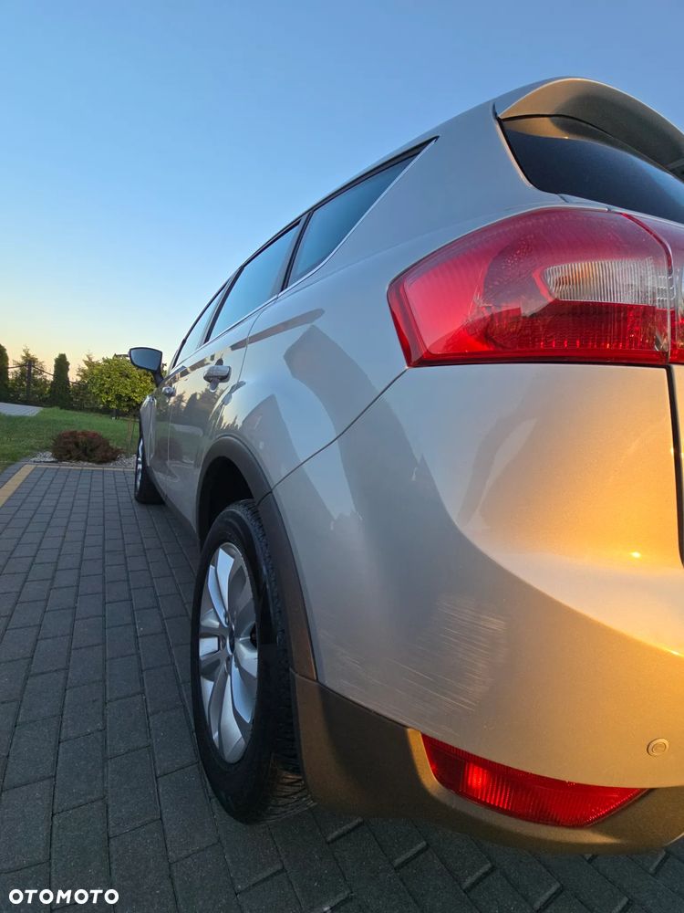 Ford Kuga - 5
