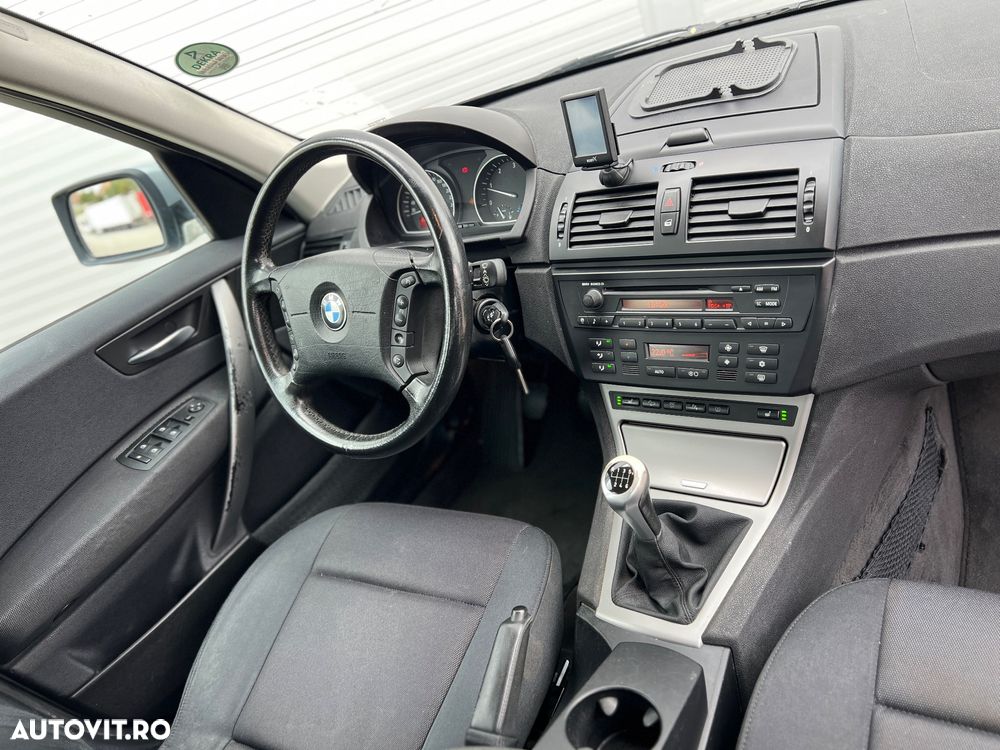 BMW X3 2.0d - 9