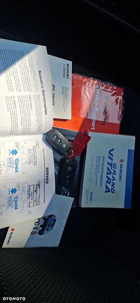 Suzuki Grand Vitara 2.0 Automatik Comfort + Family - 14