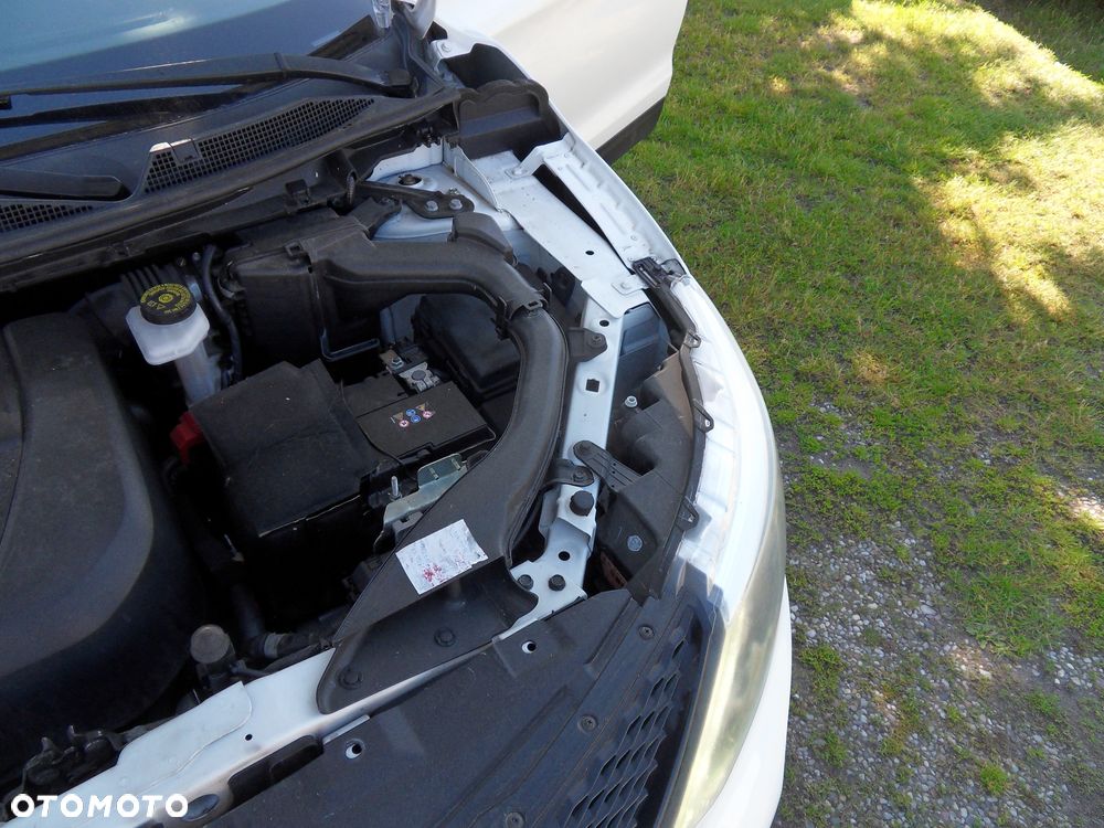 Nissan Qashqai 1.5 dCi N-Connecta - 22