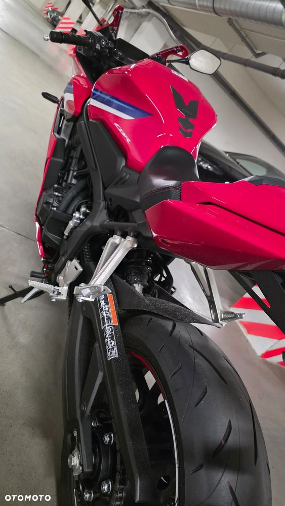 Honda CBR - 6