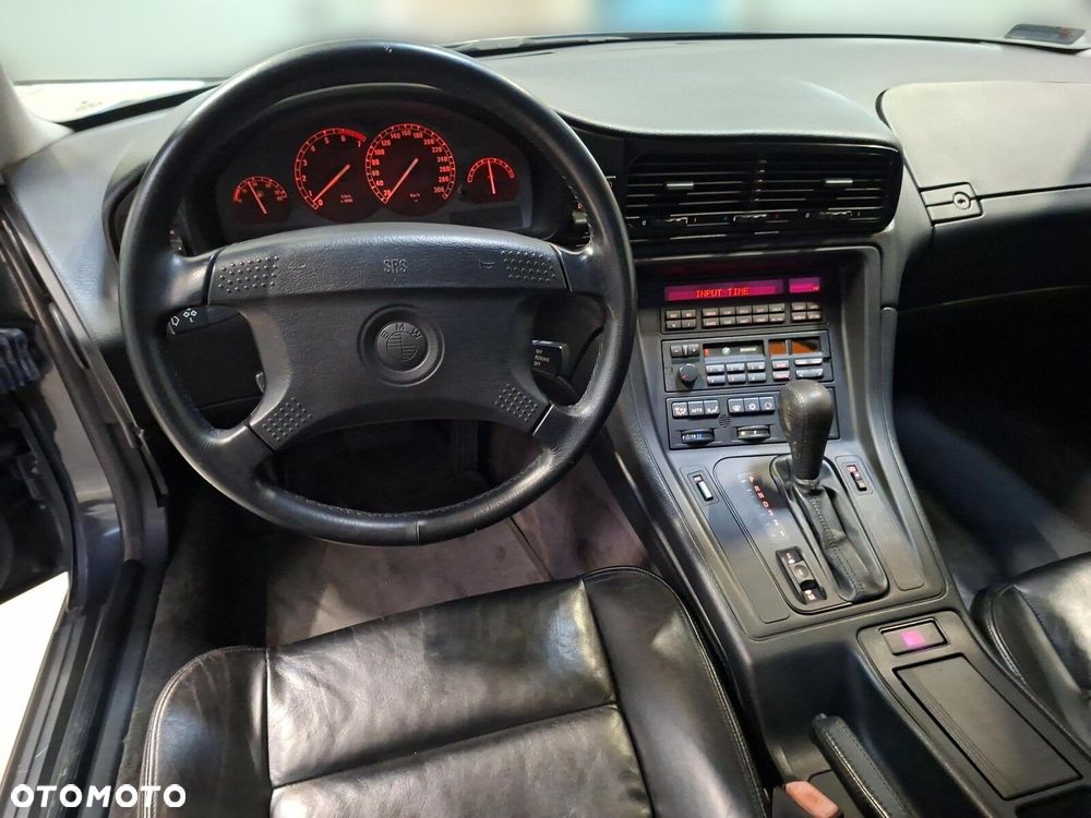 BMW Seria 8 - 14