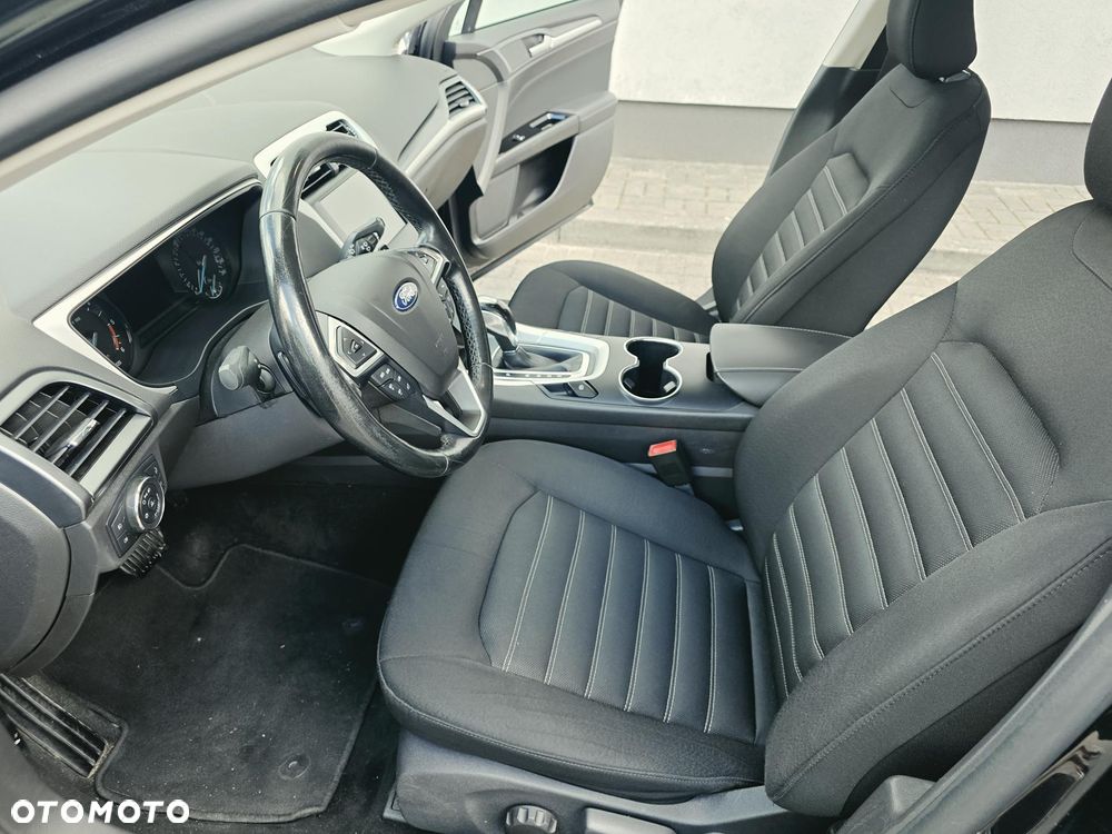 Ford Mondeo 2.0 TDCi Trend PowerShift - 19