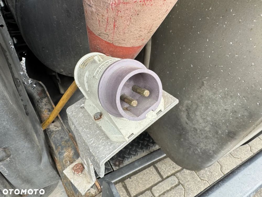 Scania R440 4x2 EURO5 CYSTERNA DO PRZEWOZU PALIWA 14.000L - 7