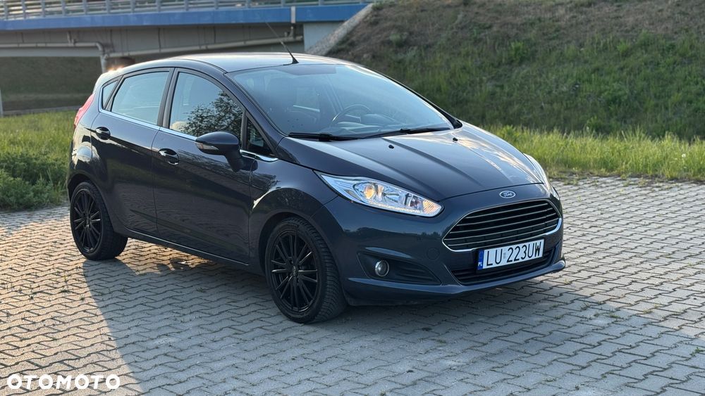 Ford Fiesta - 20