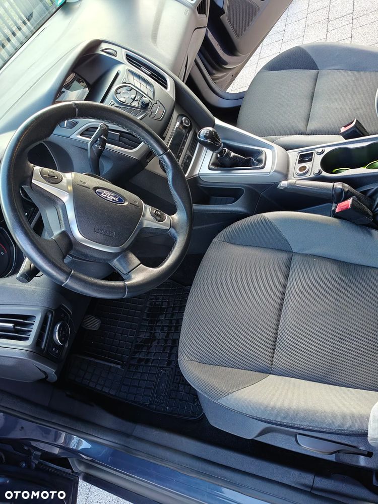 Ford Focus 1.6 Ambiente - 7