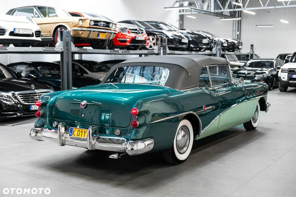 Buick Roadmaster - 10