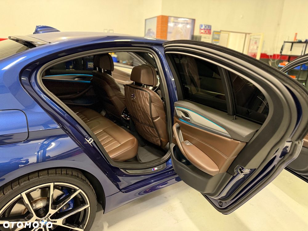 BMW Seria 5 530i GPF xDrive M Sport sport - 26