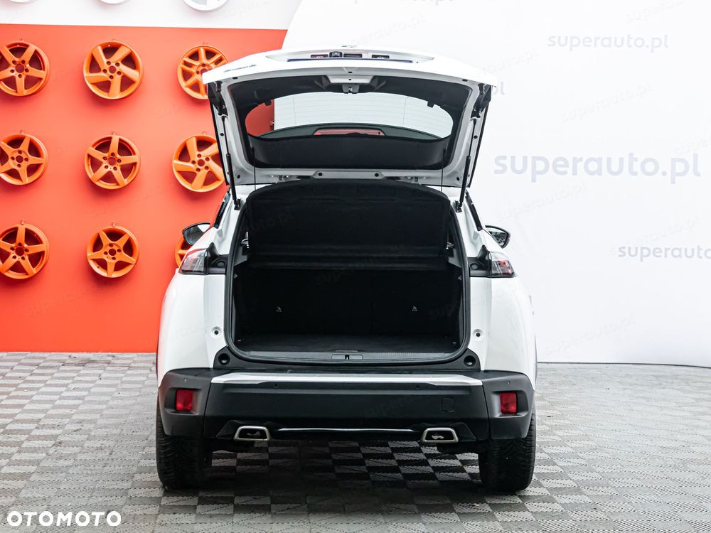 Peugeot 2008 1.2 PureTech Allure Pack S&S EAT8 - 26
