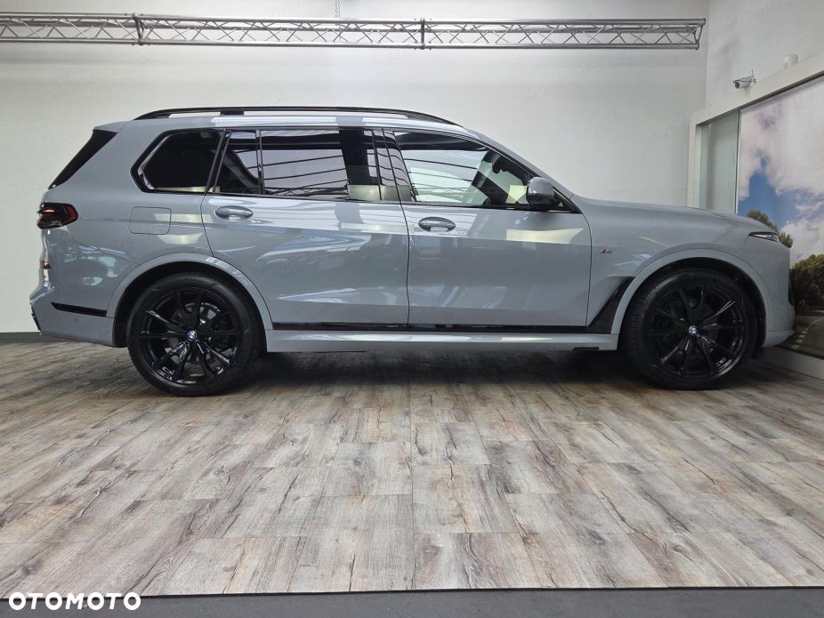 BMW X7 xDrive40d mHEV M Sport sport - 7