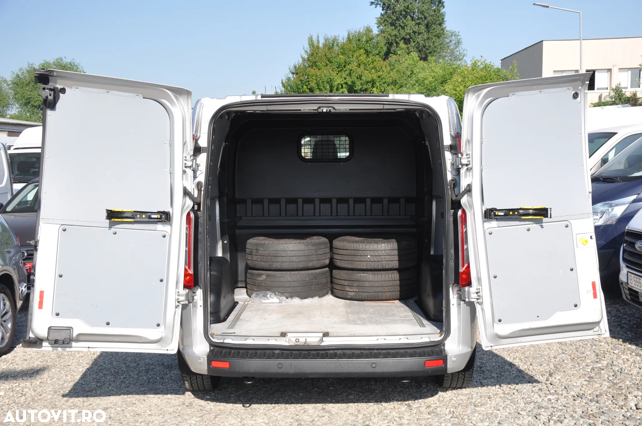 Ford Transit Custom L2H1 Doka 5 Locuri - 7